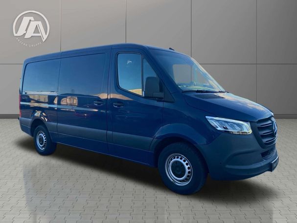 Mercedes-Benz Sprinter H1 319 140 kW image number 2