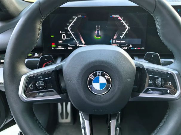 BMW 520i 140 kW image number 17