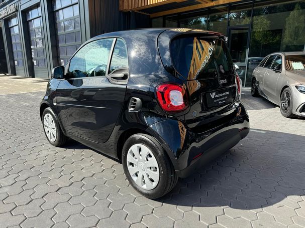 Smart ForTwo coupe EQ 60 kW image number 6