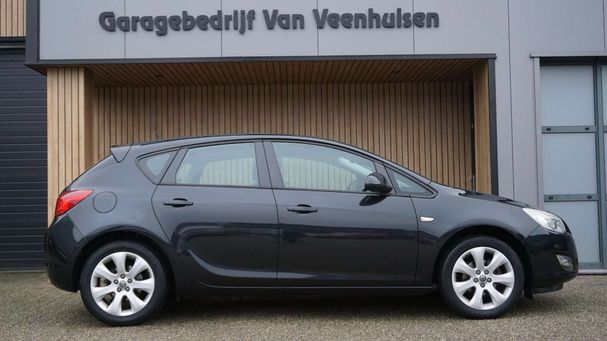 Opel Astra 1.4 Turbo 88 kW image number 3