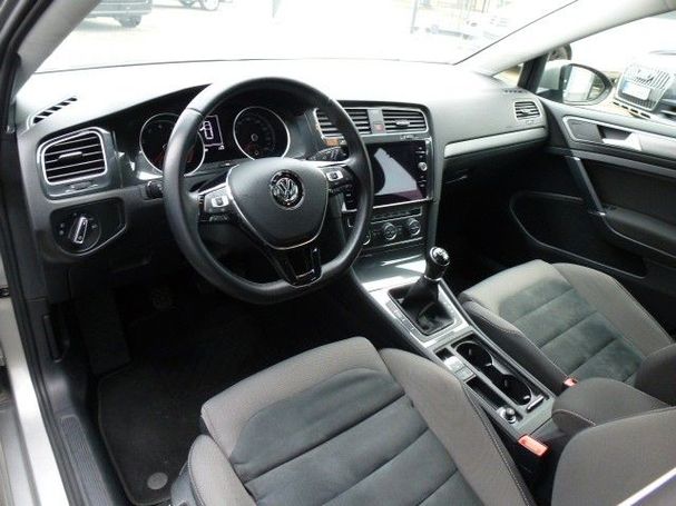 Volkswagen Golf 85 kW image number 13