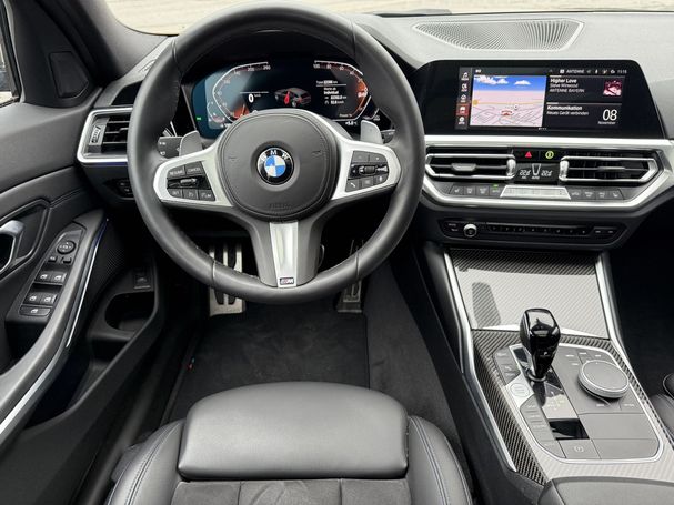 BMW 330i Touring xDrive 190 kW image number 8