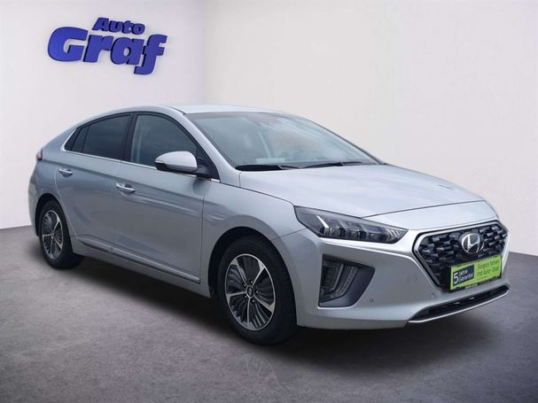 Hyundai Ioniq 1.6 GDI 104 kW image number 2