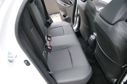 Car image 21