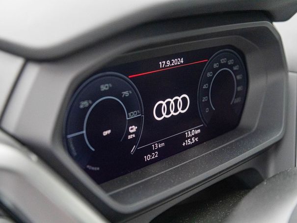 Audi Q4 45 e-tron 210 kW image number 9