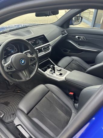 BMW 320 e M Sport 150 kW image number 10