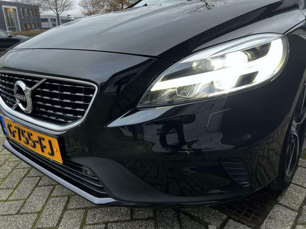 Volvo V40 T3 112 kW image number 10