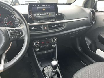 Car image 28