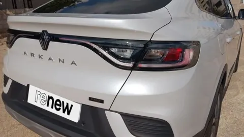Car image 25
