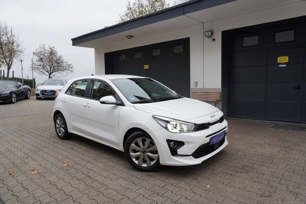 Kia Rio 1.0 Vision 74 kW image number 2