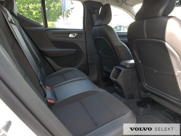 Volvo XC40 120 kW image number 33