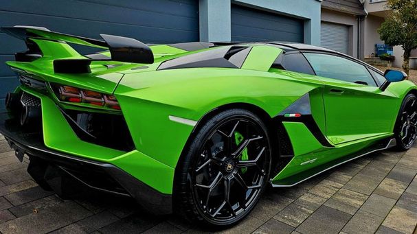 Lamborghini Aventador SVJ 566 kW image number 2