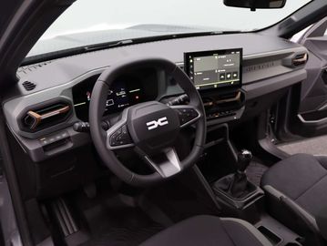 Car image 33