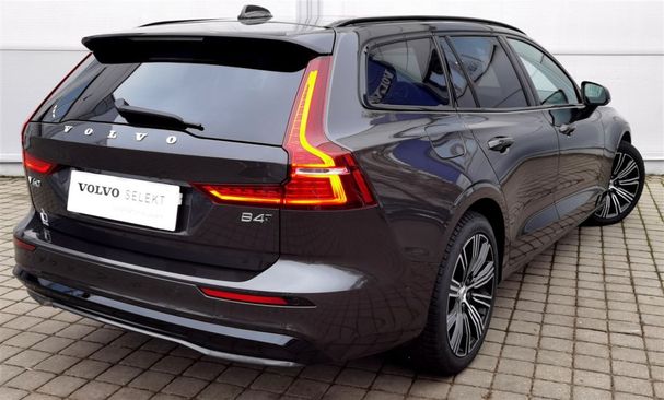 Volvo V60 B4 Ultimate 145 kW image number 5