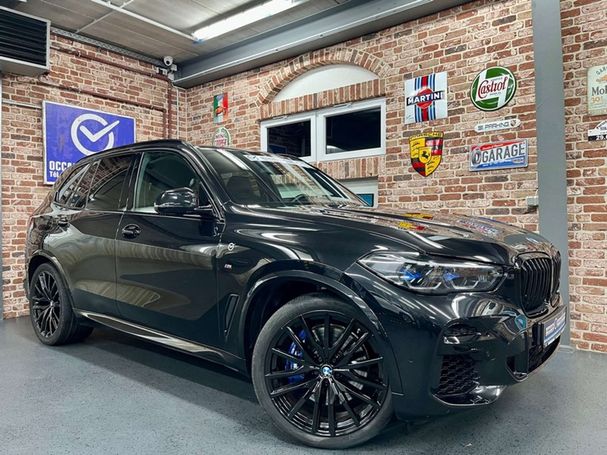 BMW X5 M50i xDrive 390 kW image number 1