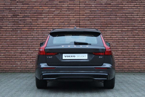 Volvo V60 B4 Plus 145 kW image number 12