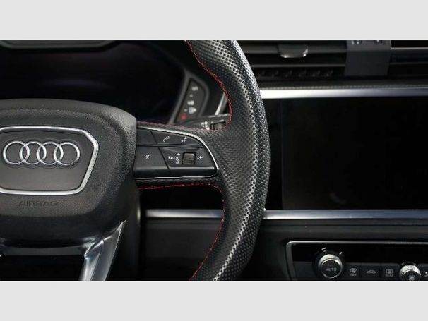 Audi Q3 35 TFSI S tronic S-line 110 kW image number 13