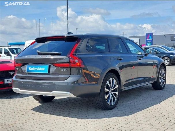 Volvo V90 Cross Country AWD B5 173 kW image number 2