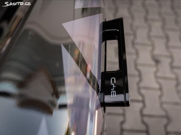 Car image 35