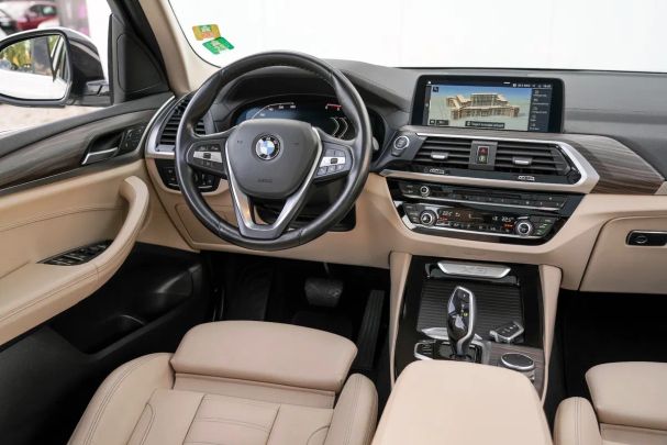 BMW X3 xDrive 140 kW image number 7