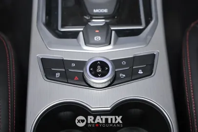Car image 30
