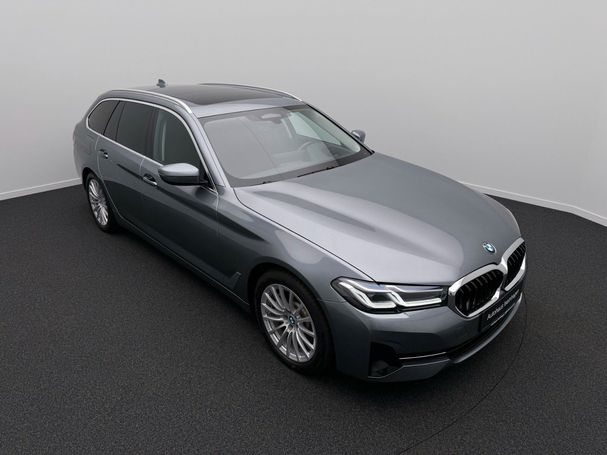 BMW 530 Touring xDrive 215 kW image number 19