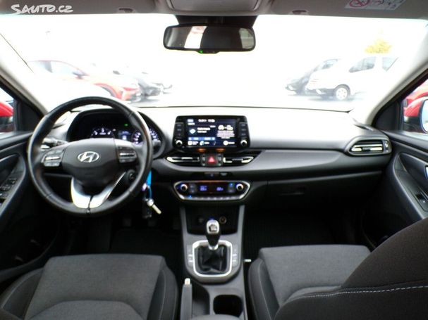 Hyundai i30 1.6 85 kW image number 13