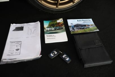 Car image 33