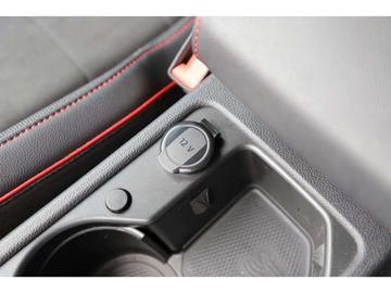 Car image 37