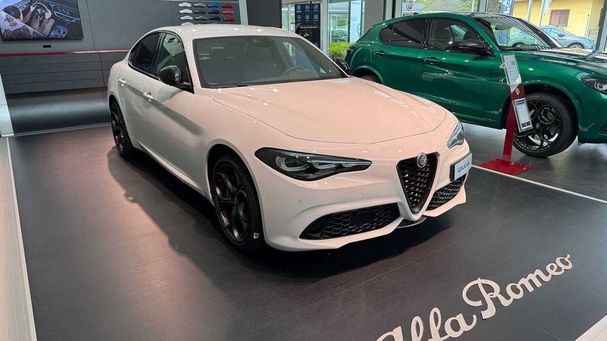 Alfa Romeo Giulia 2.2 Q4 154 kW image number 2