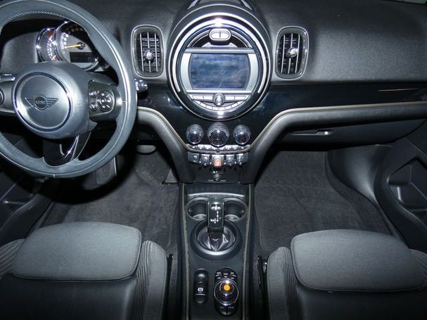 Mini Cooper D Countryman ALL4 110 kW image number 10