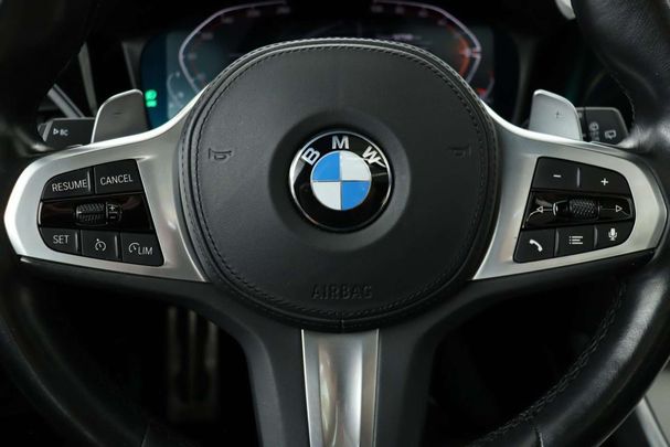 BMW 318i Touring M Sport 115 kW image number 9