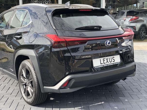 Lexus UX 250h 135 kW image number 8