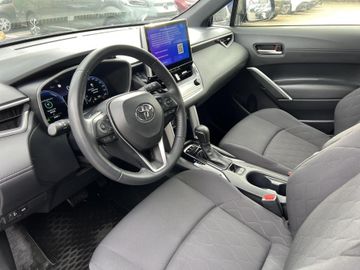 Car image 11