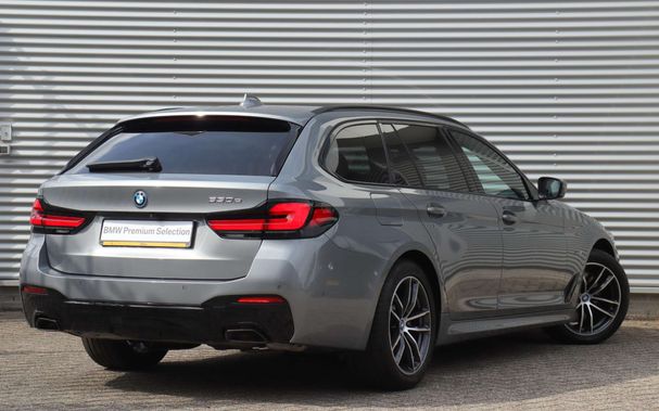 BMW 530 Touring 215 kW image number 4