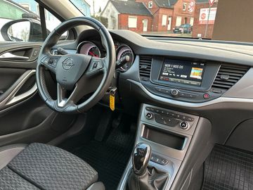 Car image 20