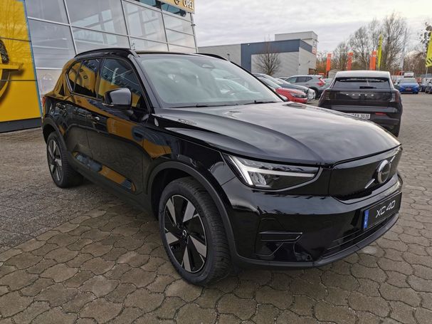 Volvo XC40 Recharge Single Motor Plus 175 kW image number 3