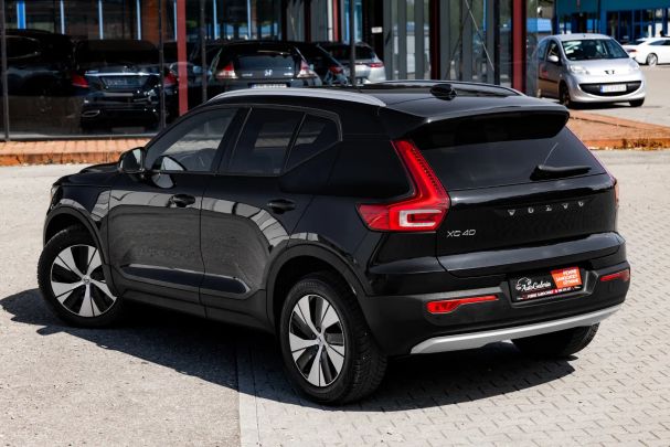 Volvo XC40 D3 Momentum 110 kW image number 12