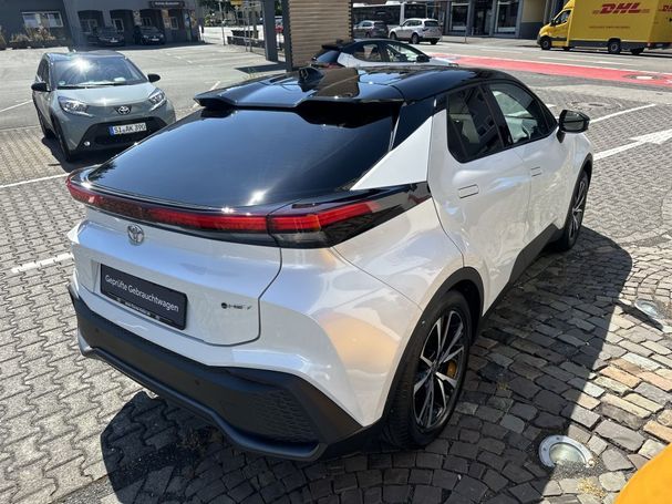 Toyota C-HR 1.8 Hybrid 103 kW image number 3