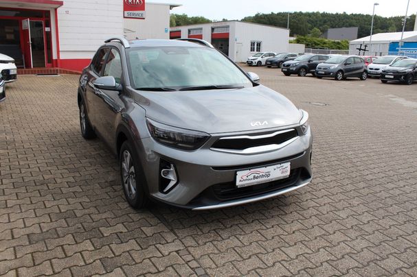 Kia Stonic 1.0 T-GDi 100 Vision 74 kW image number 2