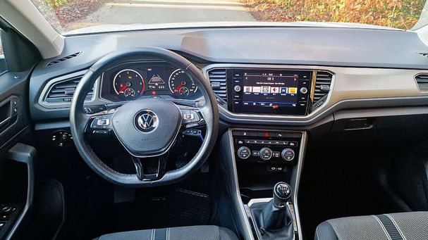 Volkswagen T-Roc 1.6 TDI SCR 85 kW image number 12