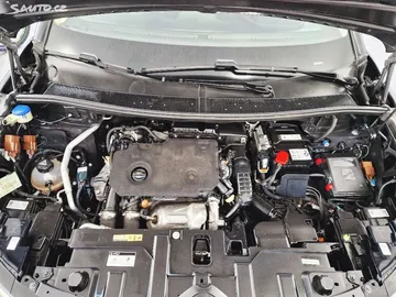 Car image 23