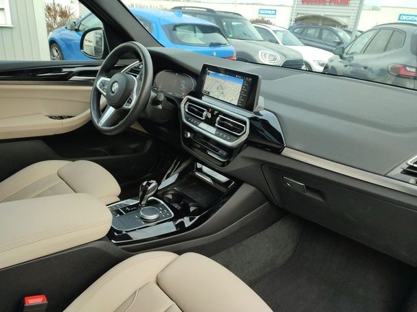 BMW X3 xDrive 140 kW image number 11