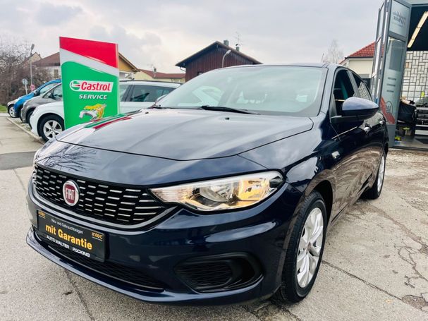 Fiat Tipo 1.4 16V Lounge 70 kW image number 1