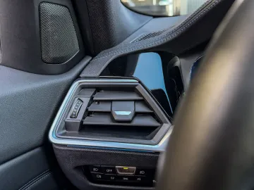 Car image 50