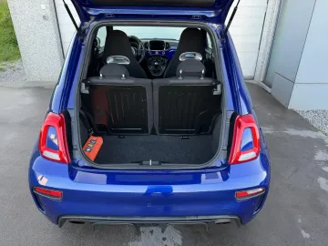 Car image 22