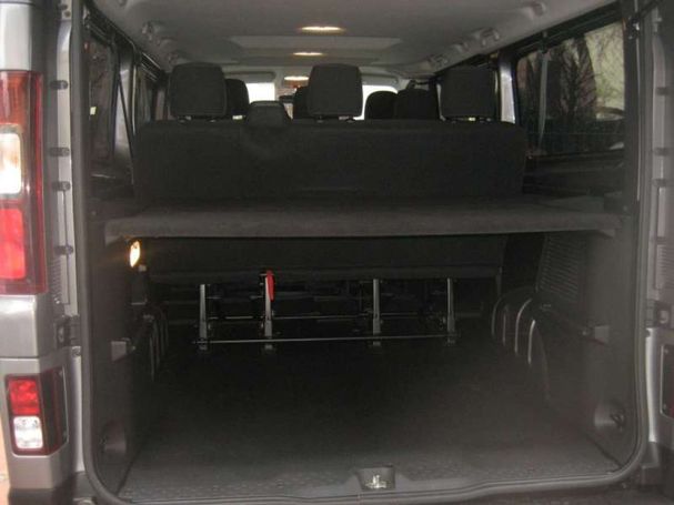 Renault Trafic 101 kW image number 5