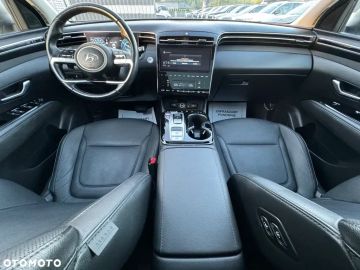 Car image 37