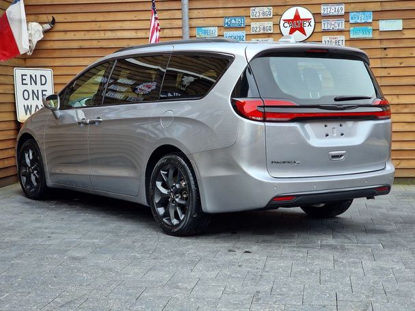 Chrysler Pacifica 214 kW image number 8