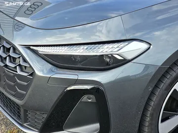 Car image 29